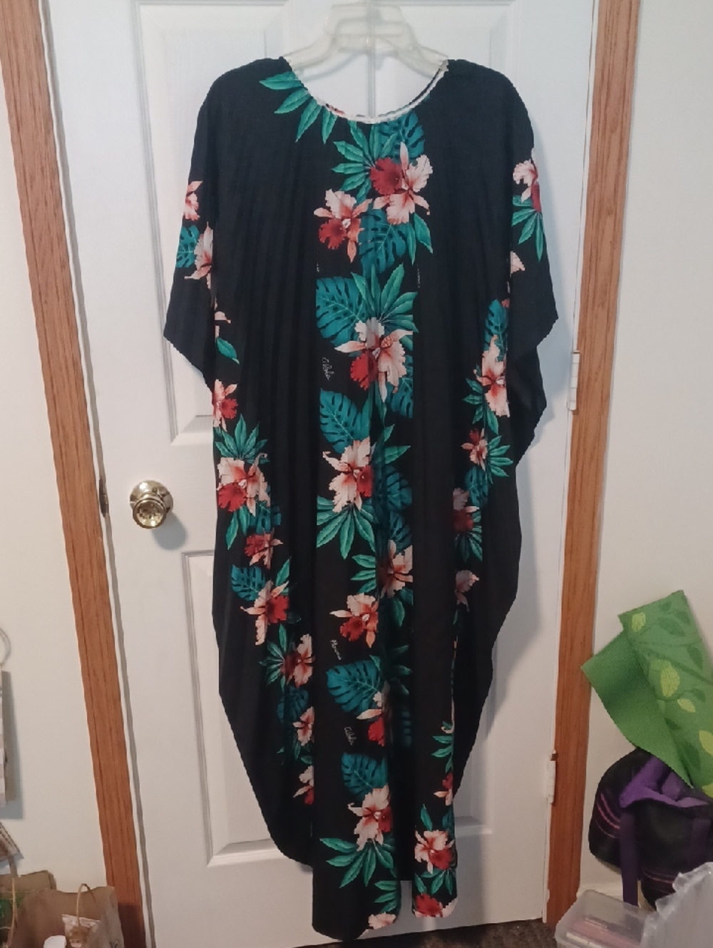 Royal Creations Authentic Hawaiian Muumuu Kaftan